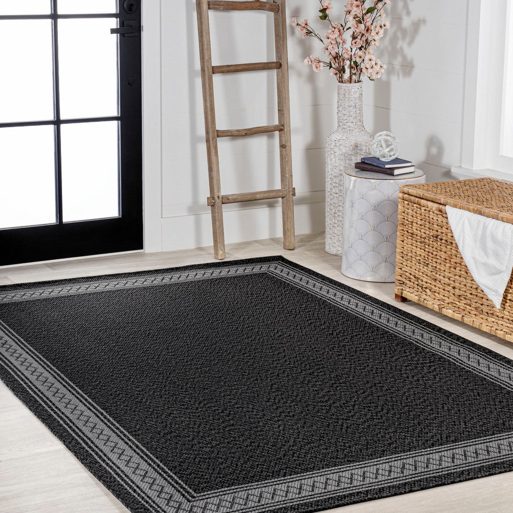 Kristine Classic Diamond Border Indoor/outdoor Area Rug