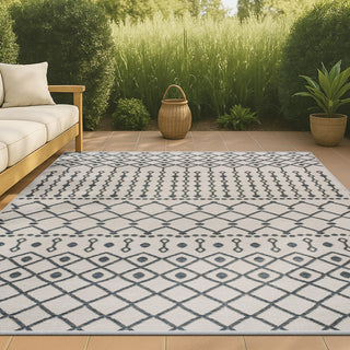 Lizzy Modern Geometric Moroccan Reversible Machine-Washable Indoor/Outdoor Area Rug