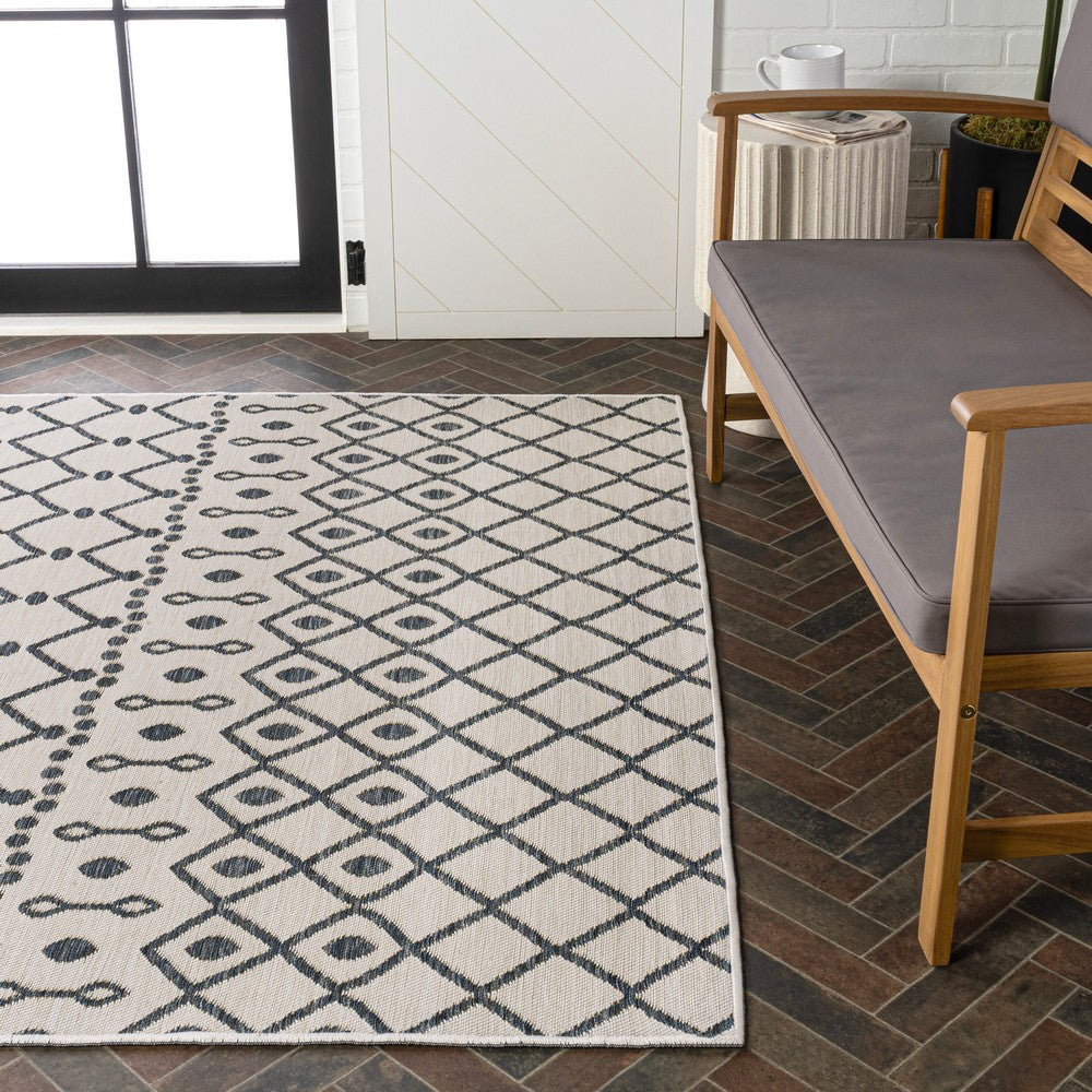 Lizzy Modern Geometric Moroccan Reversible Machine-Washable Indoor/Outdoor Area Rug