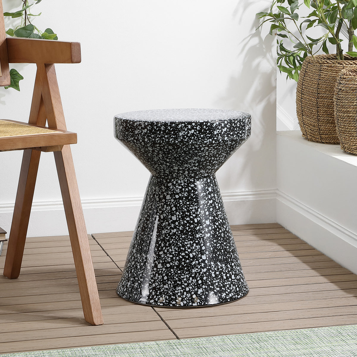 Leaf 17.75" Modern Bohemian Terrazzo Indoor/Outdoor Drum Accent Table