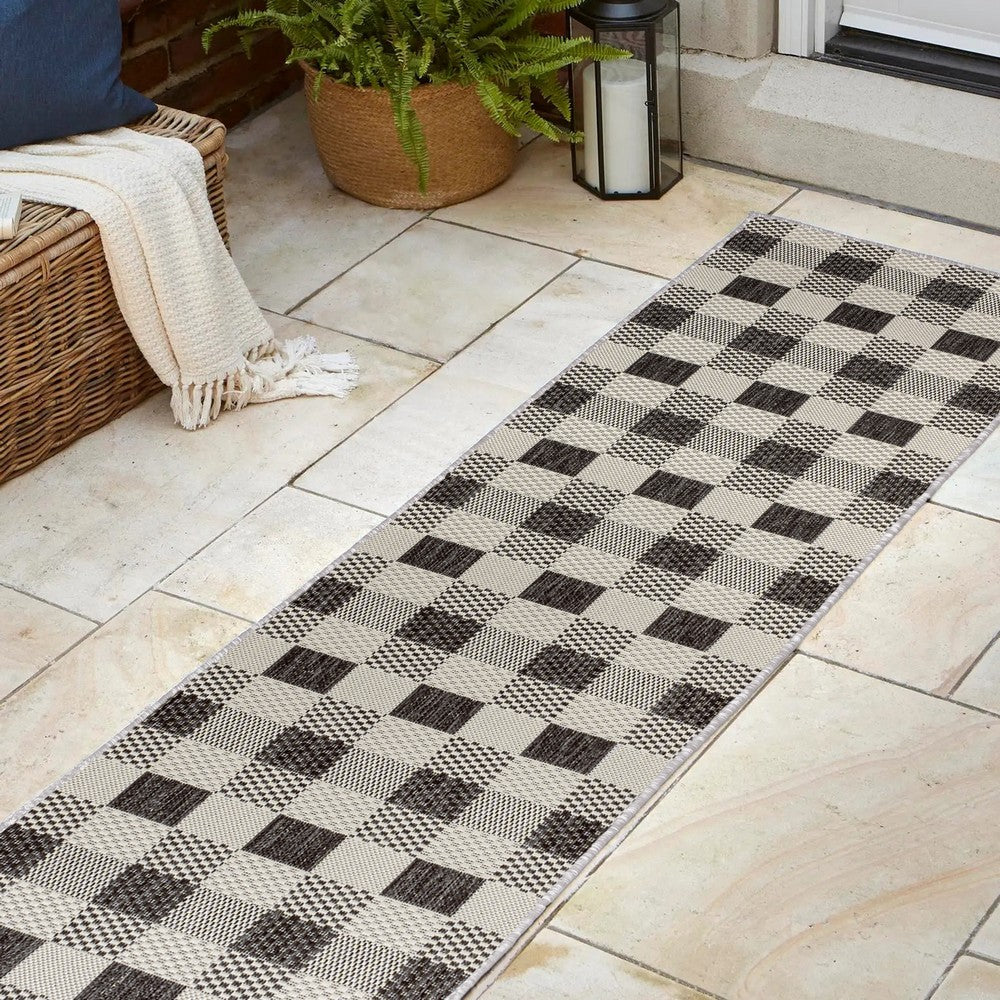 Courtyard Traditional Geometric Bold Gingham Indoor/Outdoor Area Rug