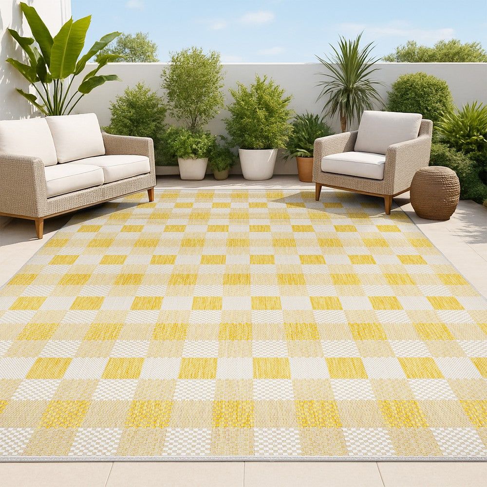 Courtyard Traditional Geometric Bold Gingham Indoor/Outdoor Area Rug