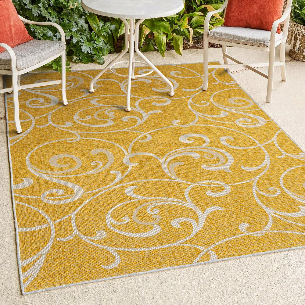 Domani Traditional Classic All-Over Scroll Indoor/Outdoor Area Rug