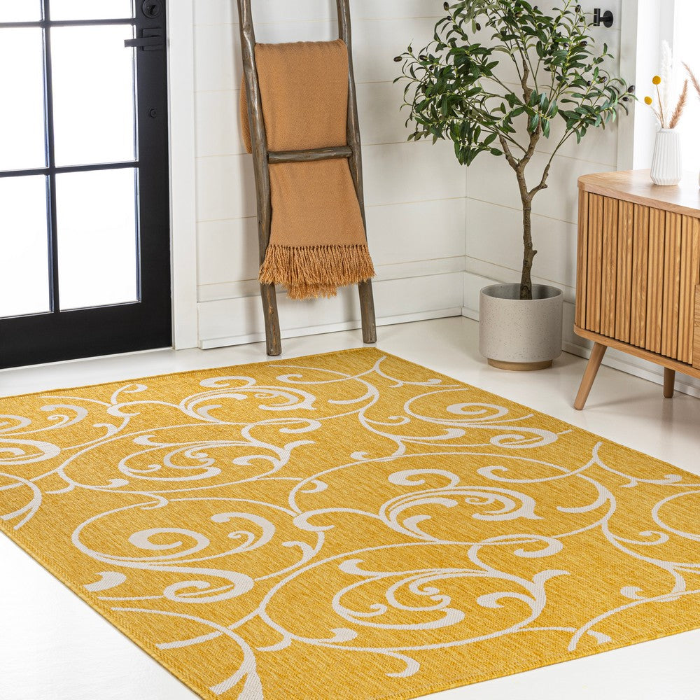 Domani Traditional Classic All-Over Scroll Indoor/Outdoor Area Rug