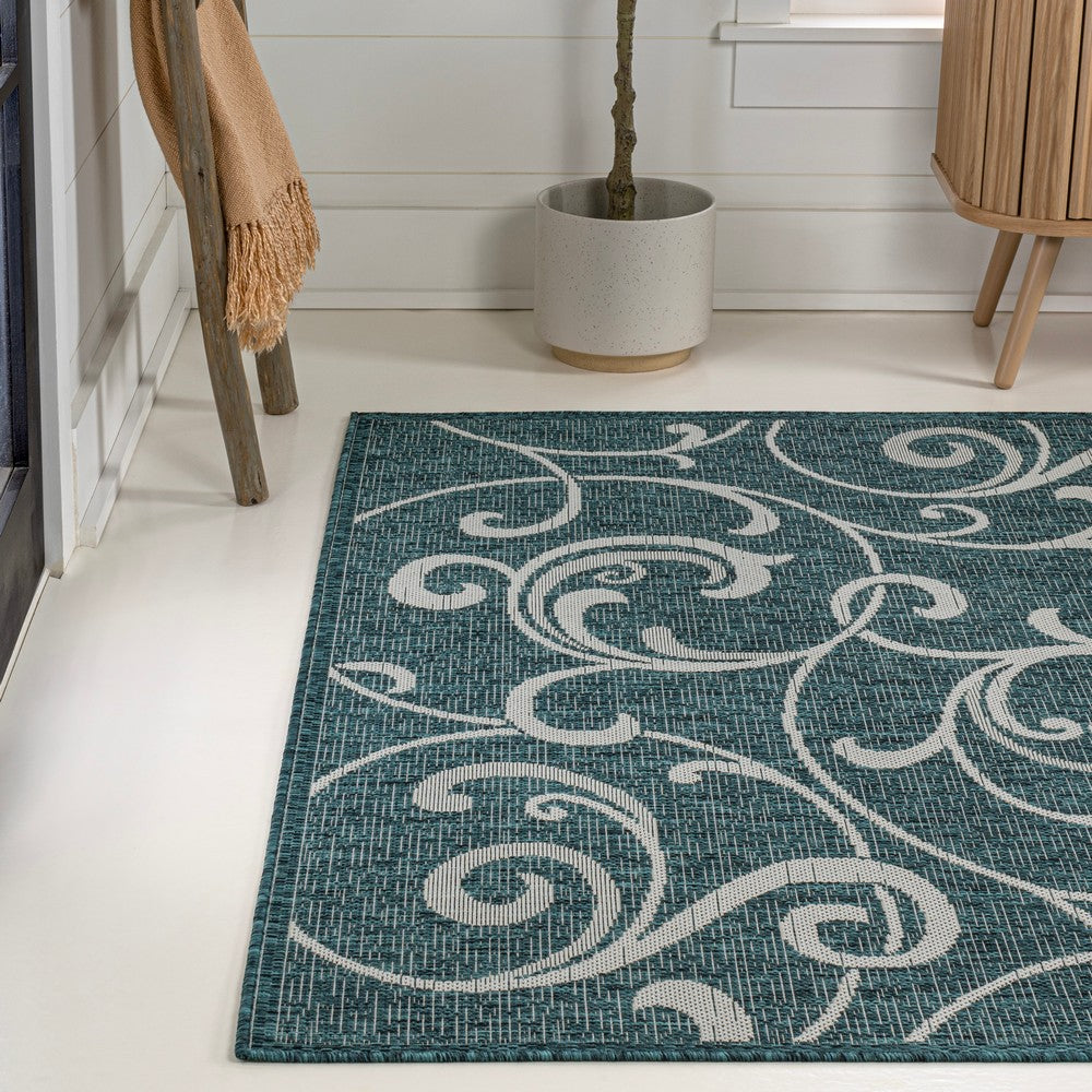 Domani Traditional Classic All-Over Scroll Indoor/Outdoor Area Rug