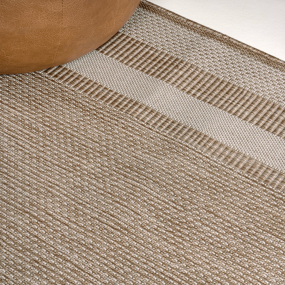 Thin Classic 3-Stripe Border Indoor/Outdoor Area Rug