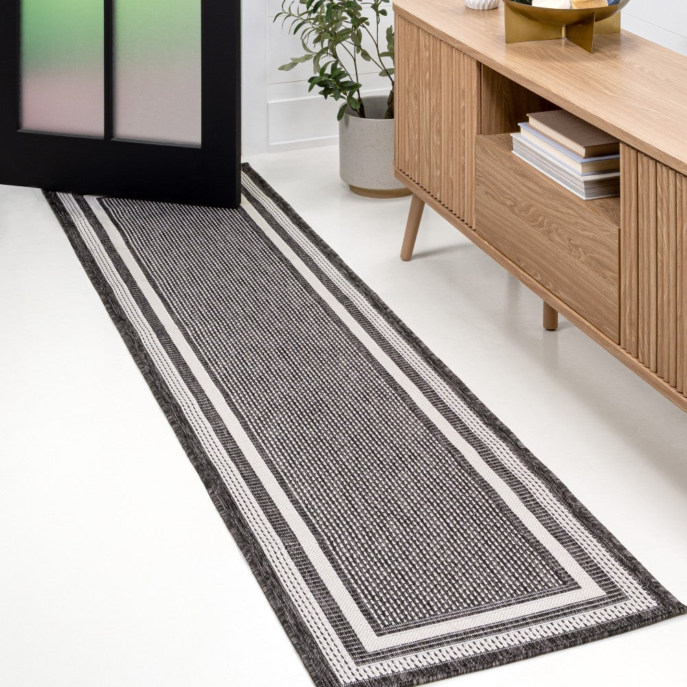 Thin Classic 3-Stripe Border Indoor/Outdoor Area Rug