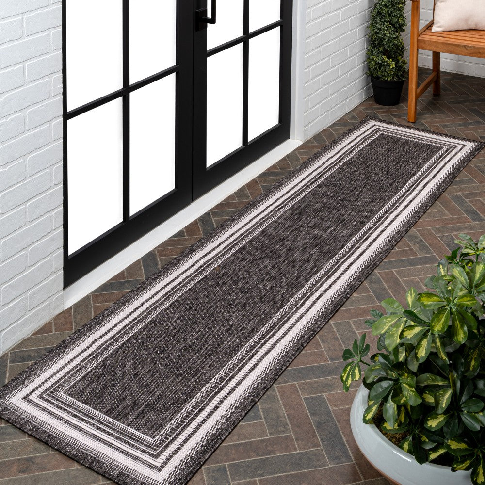 Barclay Traditional Casual Pinstripe Border Indoor/Outdoor Area Rug