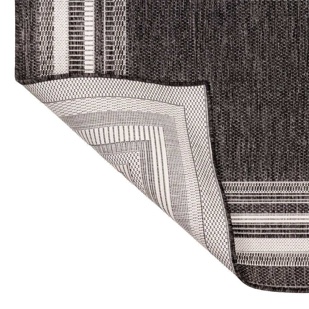 Barclay Traditional Casual Pinstripe Border Indoor/Outdoor Area Rug