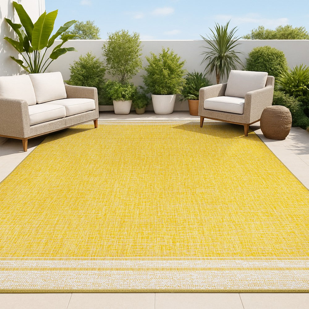 Zuri Modern Minimalist Mingled Indoor/Outdoor Area Rug