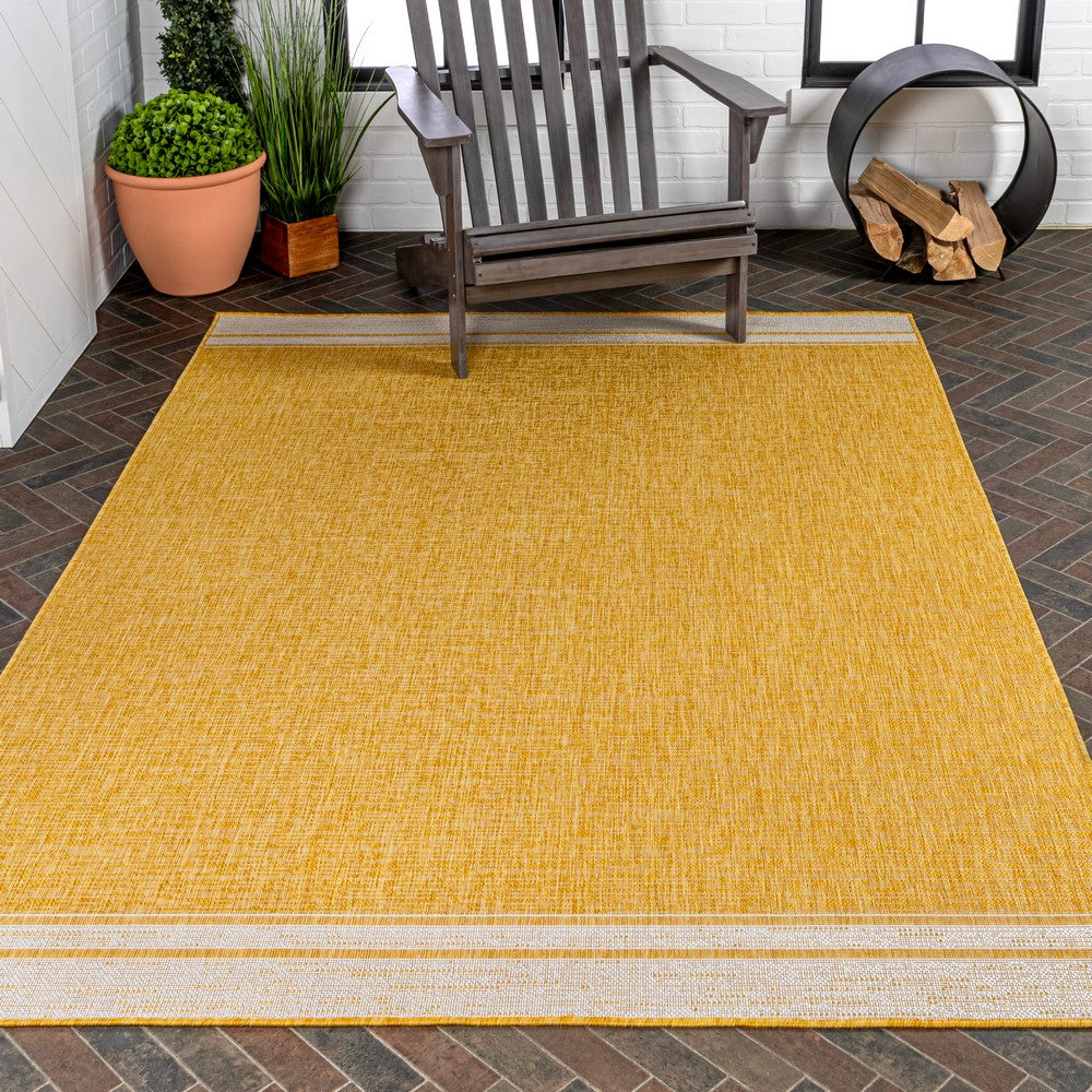 Zuri Modern Minimalist Mingled Indoor/Outdoor Area Rug