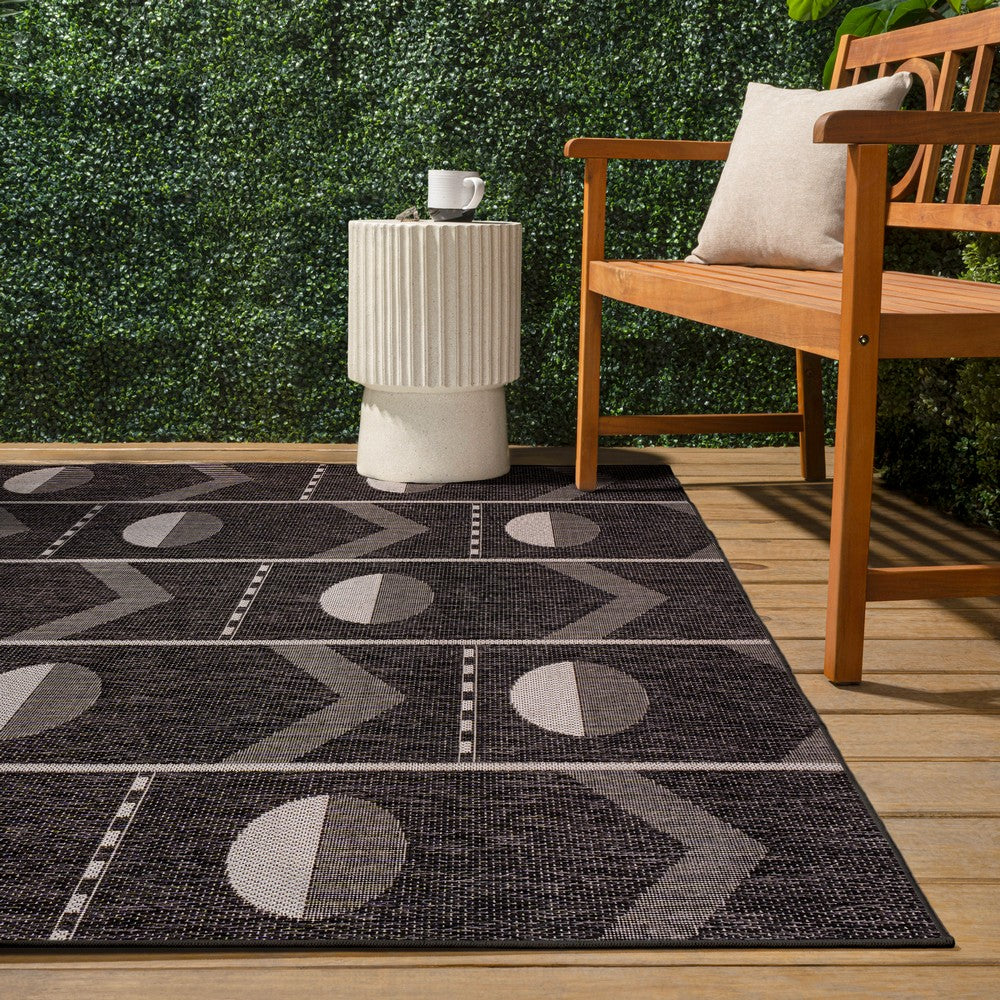 Blair Modern Geometric Indoor/Outdoor Area Rug