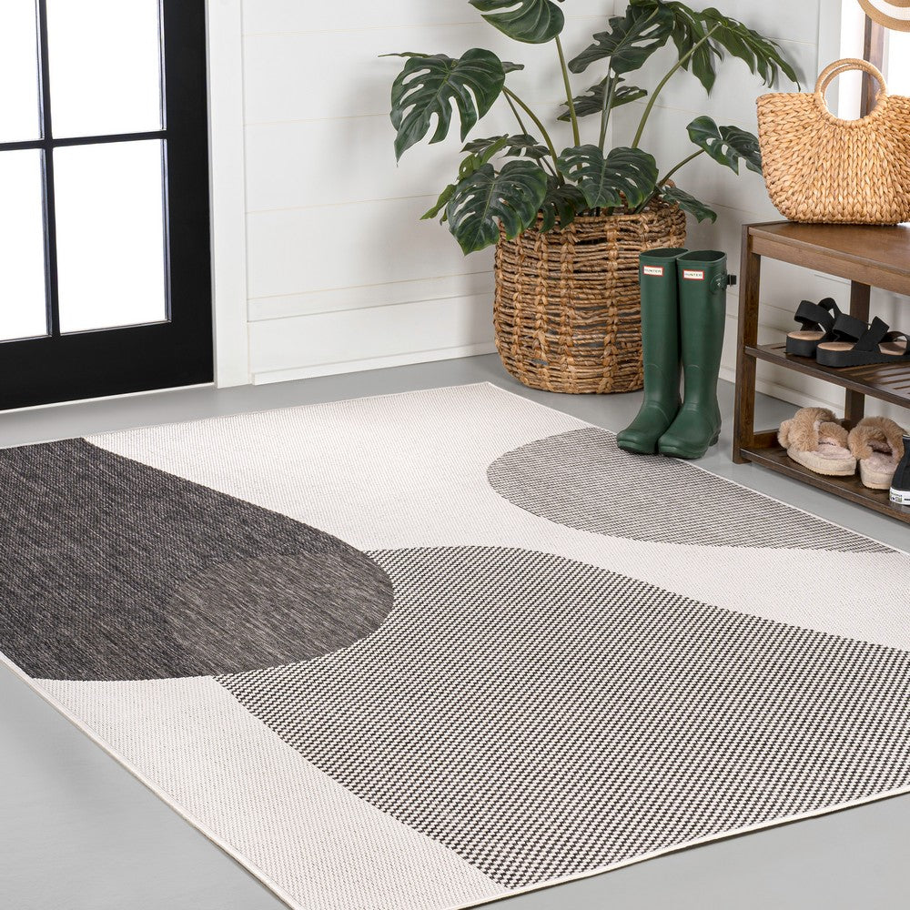 Eban Modern Geometric Organic Shapes Indoor/Outdoor Area Rug