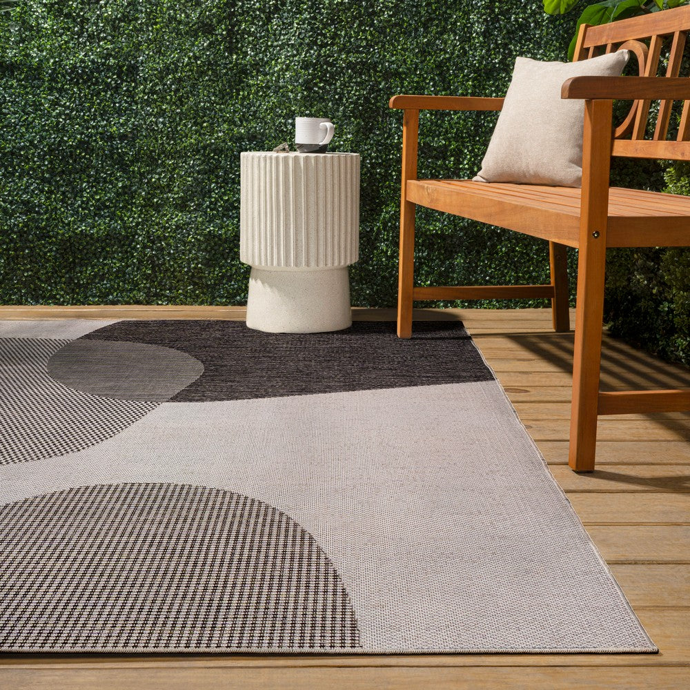 Eban Modern Geometric Organic Shapes Indoor/Outdoor Area Rug
