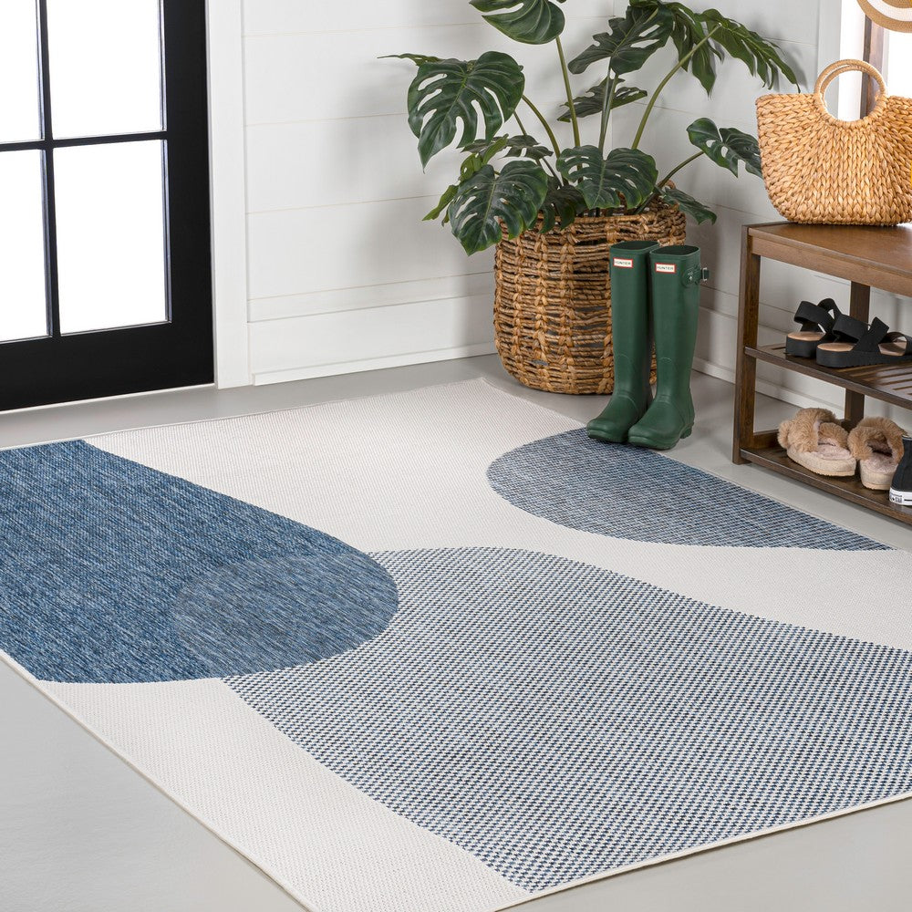 Eban Modern Geometric Organic Shapes Indoor/Outdoor Area Rug