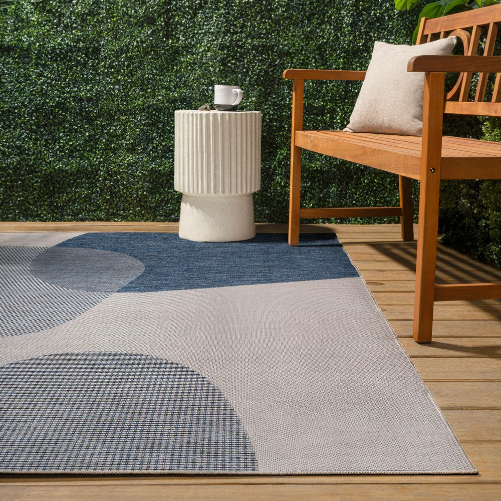 Eban Modern Geometric Organic Shapes Indoor/Outdoor Area Rug