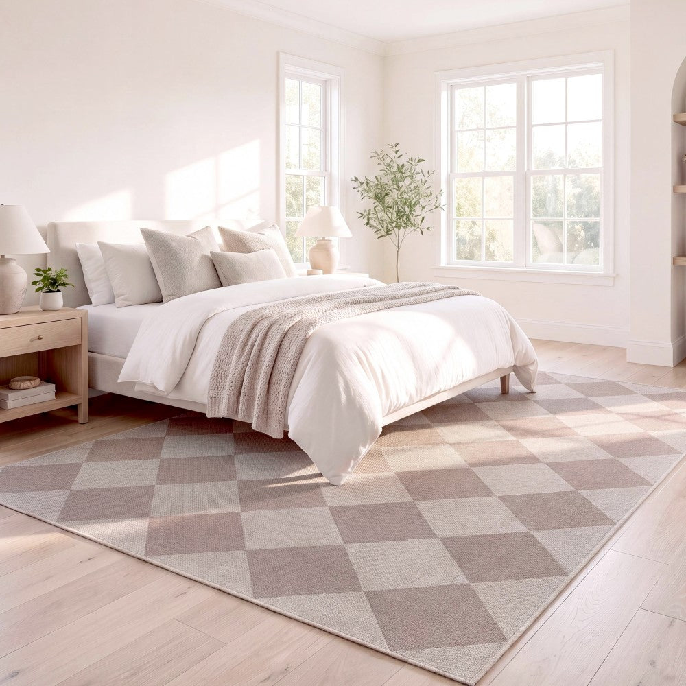 Everly Diamond Non-slip Machine-washable Area Rug