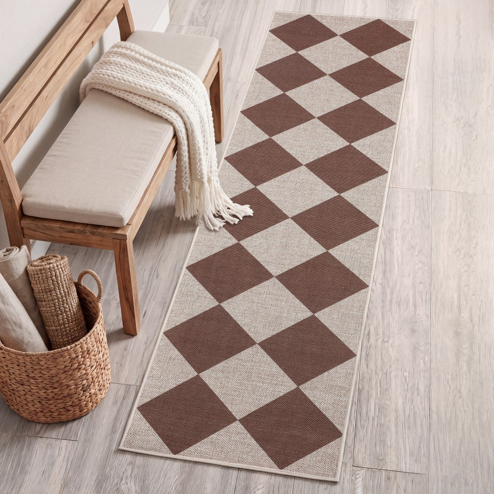 Everly Diamond Non-slip Machine-washable Area Rug