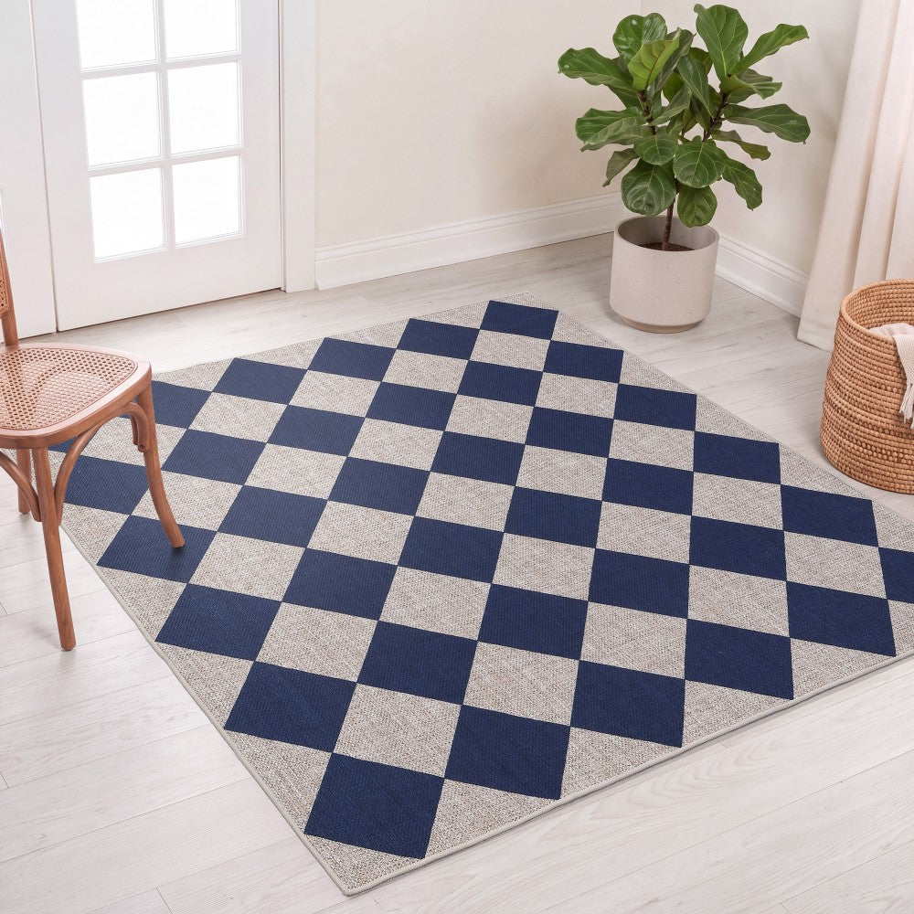 Everly Diamond Non-slip Machine-washable Area Rug