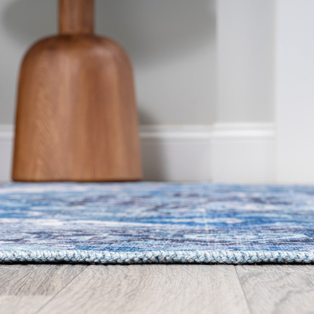 Twitty Ornate Medallion Washable Area Rug