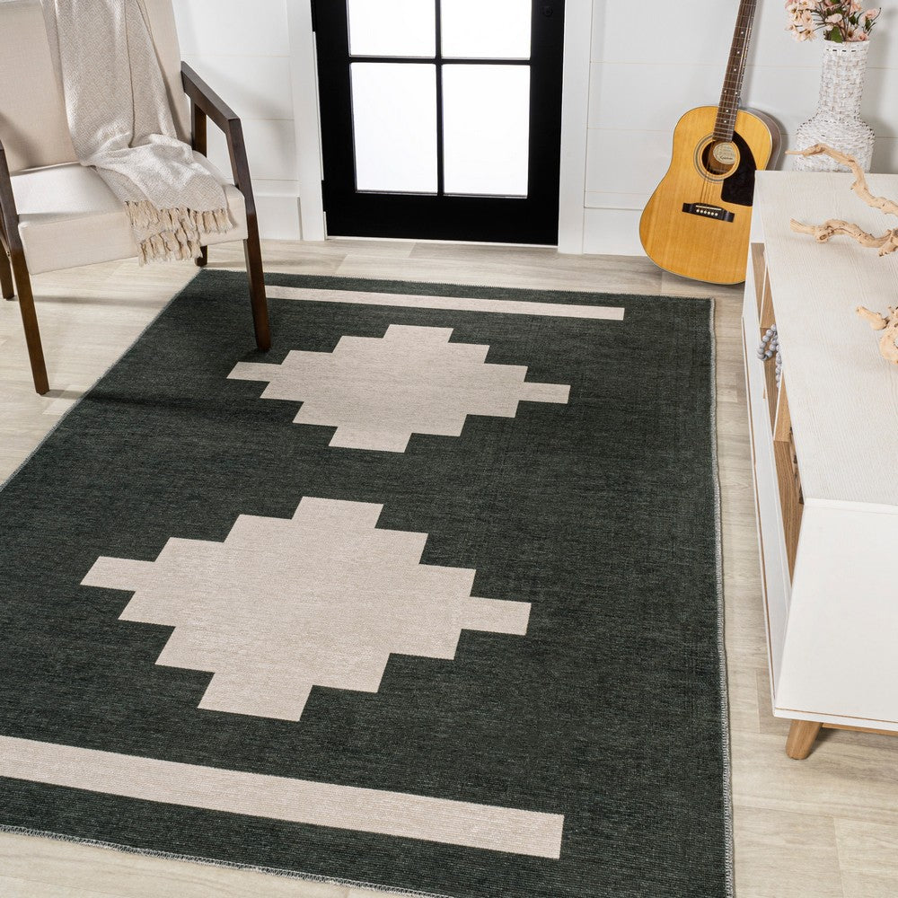 Beatrice Geometric Tribal Medallion Machine-washable Area Rug