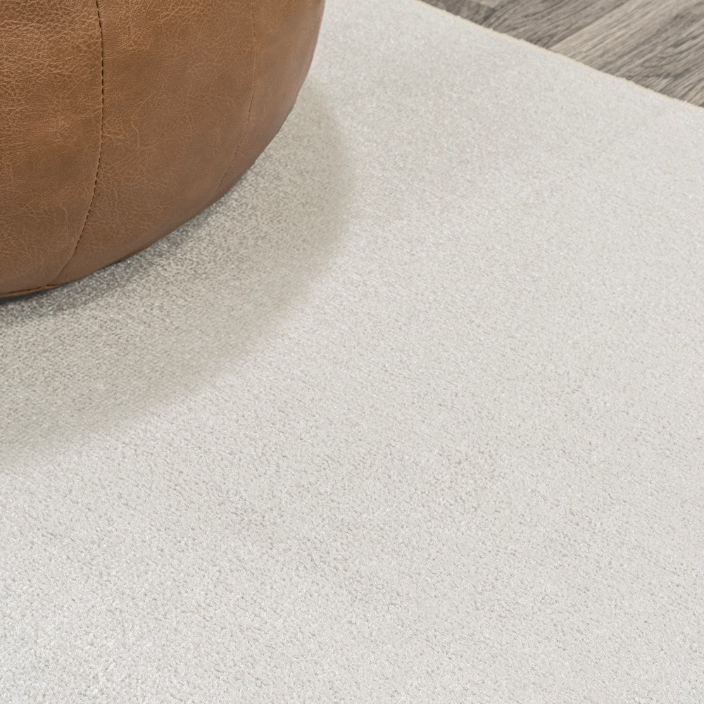 Alexander Classic Solid Low-Pile Machine-Washable Area Rug